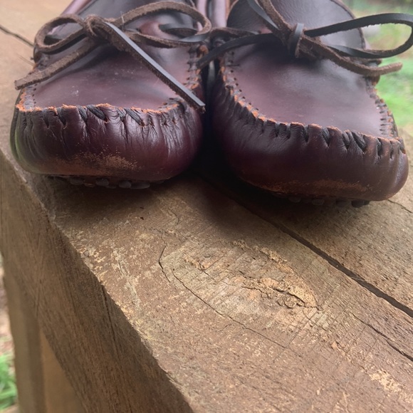 Minnetonka driving Mocs. Leather. Brown. Ladies 7. - Picture 4 of 14
